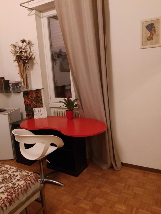 Big Room In Private Appartament, Close To The Station And Center Of City Bergamo Dış mekan fotoğraf